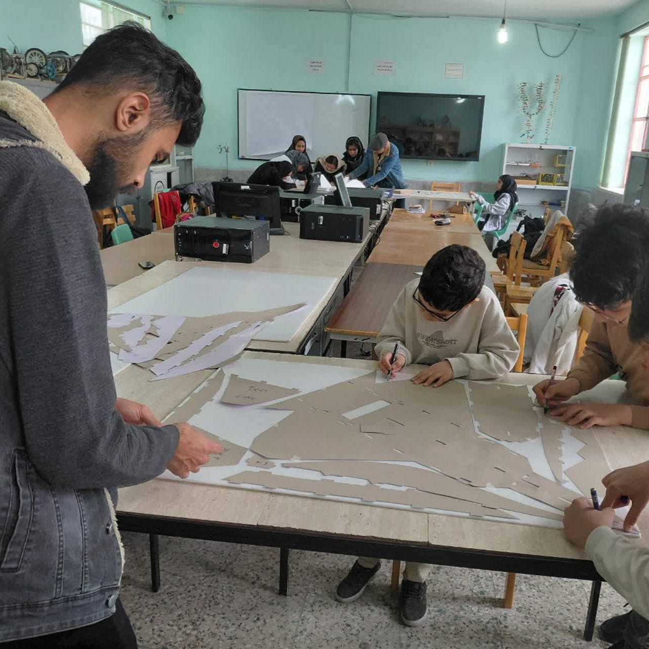 ساخت عروسک ( عروسک روسی ، نمدی و...)